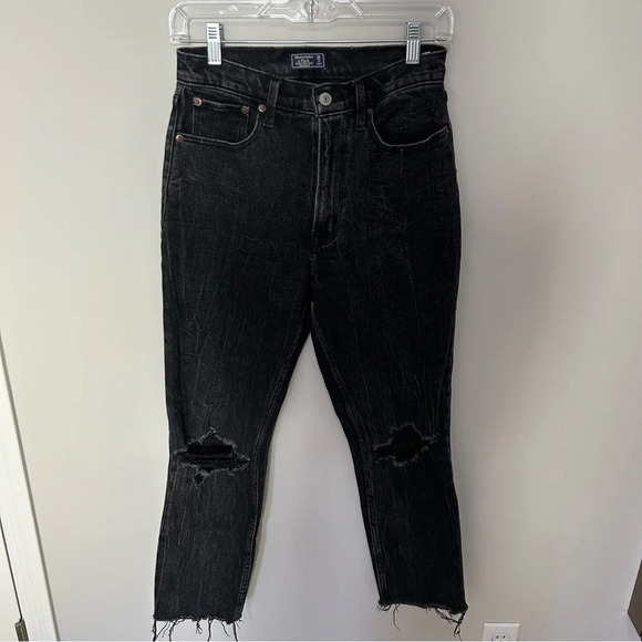 Abercrombie & Fitch Ultra High Rise Mom Jean Faded Black Ripped Knees Size 26 - Picture 1 of 8
